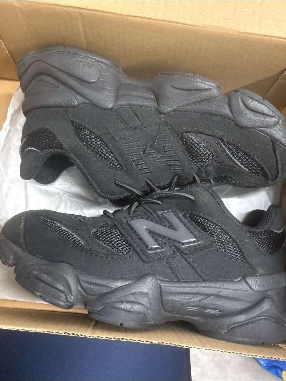 New Balance Men's Black Mesh & Suede Sneaker